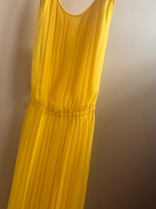 Jessica Simpson Dresses & Skirts - Jessica Simpson Bright Yellow Pleated Mini Dress